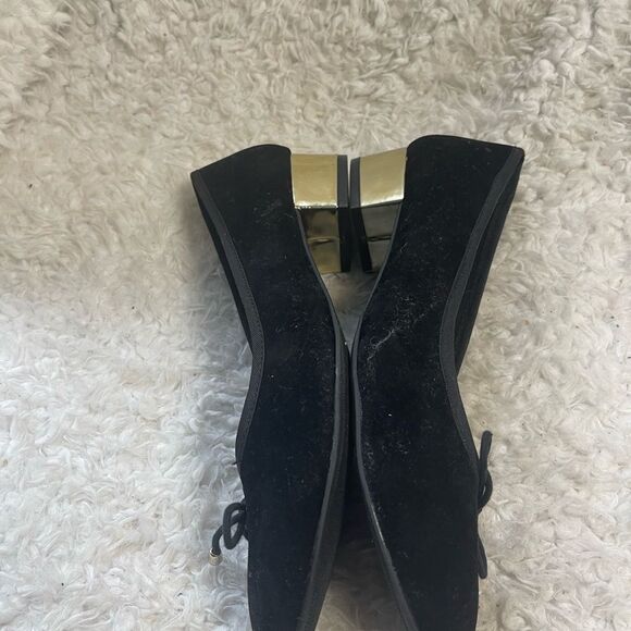 Lane Bryant Black  fabric Velvet Flats Gold 1”Heels Bow accent SZ12W - Picture 7 of 10